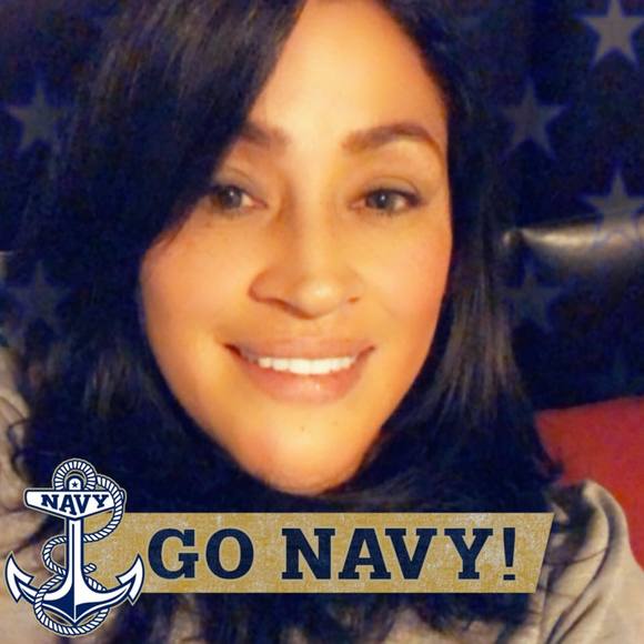 Meet your Posher, Julie - Picture 1 of 1